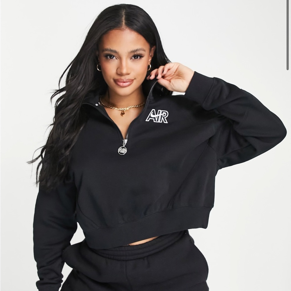 Nike Air Fleece Quarter Zip in Black, Black & White XL